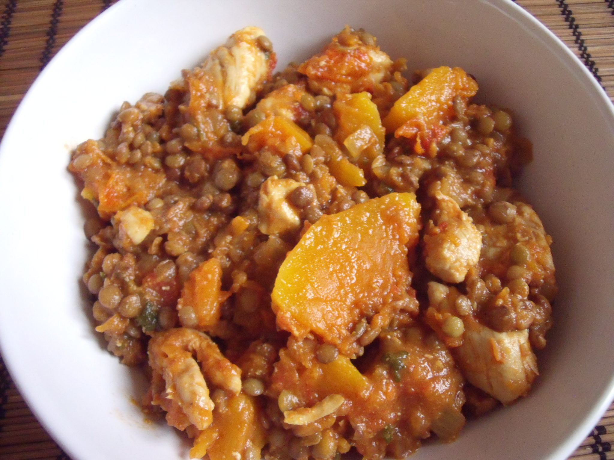 Lentilles au potiron et au poulet