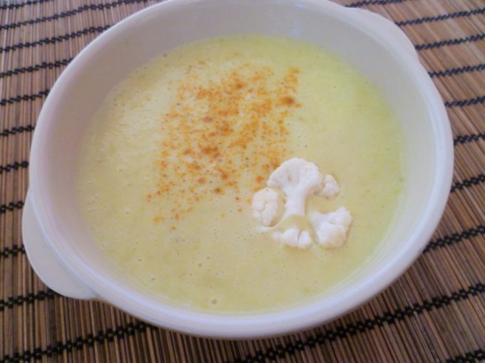 Crème de chou-fleur coco curry